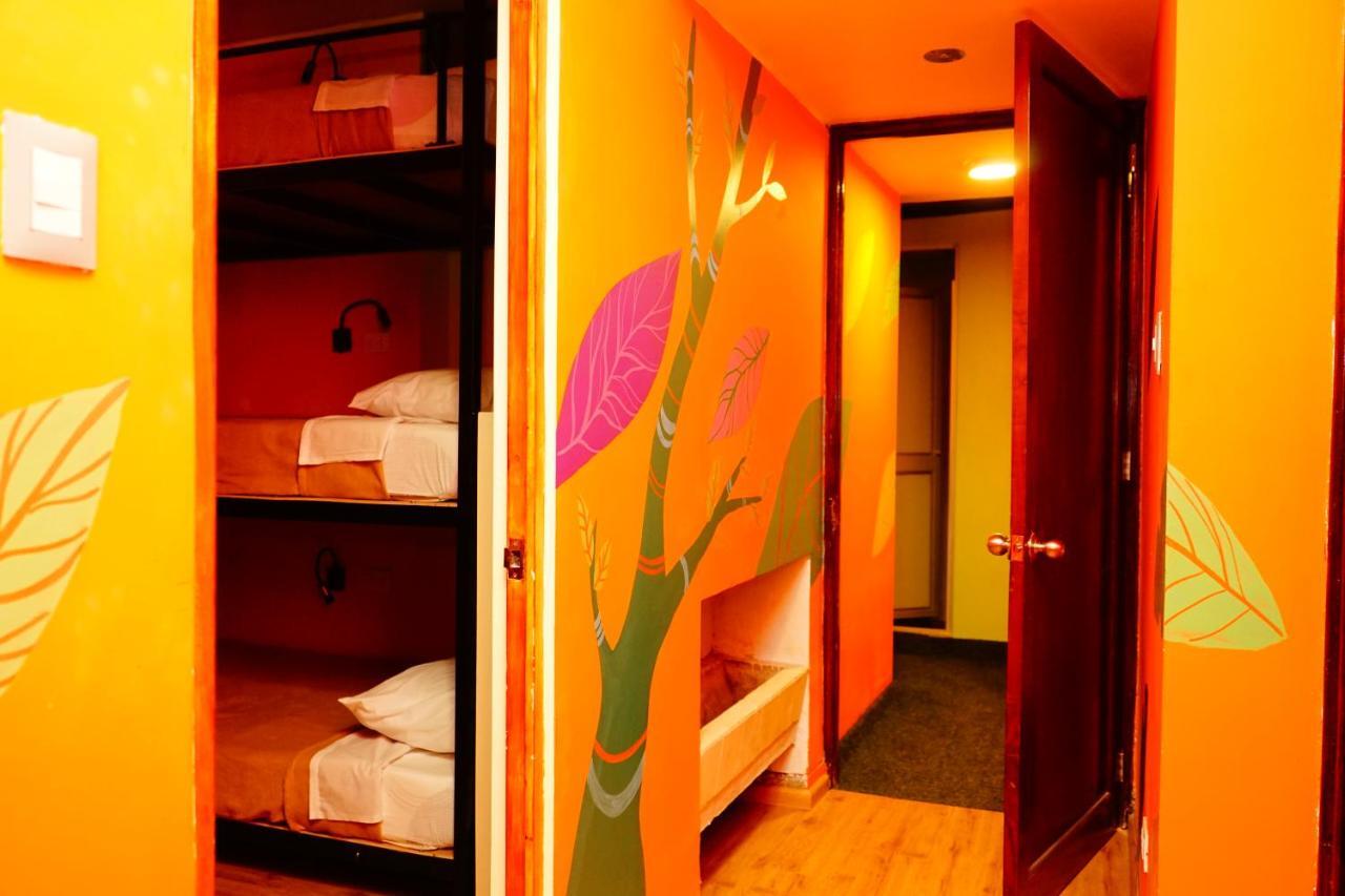 Happy Tree Hostel Peru Lima Exterior photo