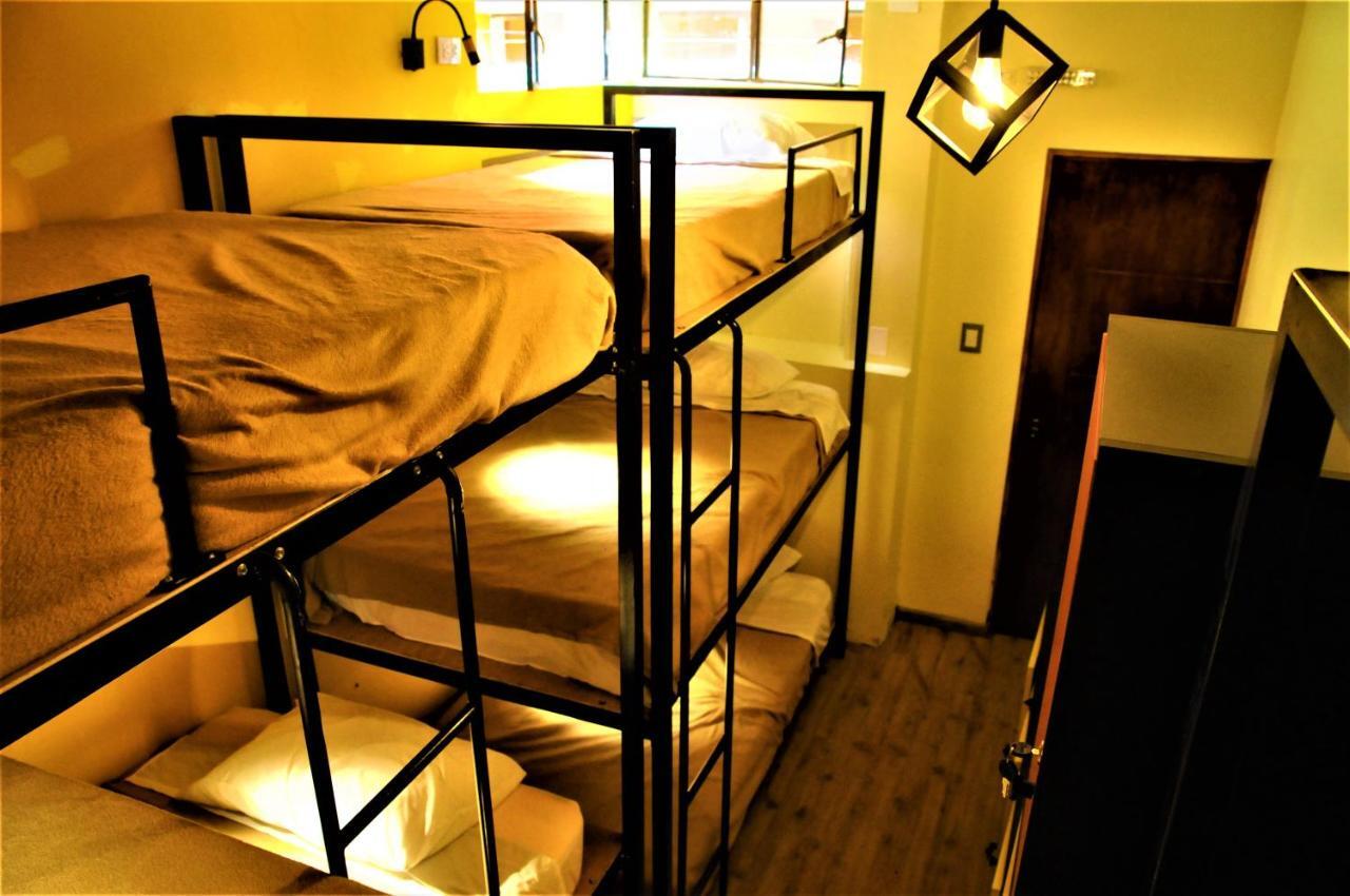 Happy Tree Hostel Peru Lima Exterior photo